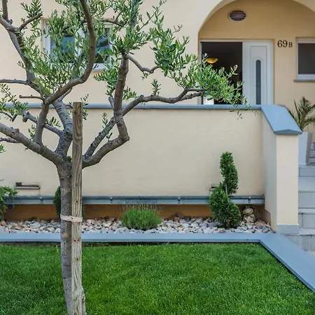 Carpe Diem Apartment
