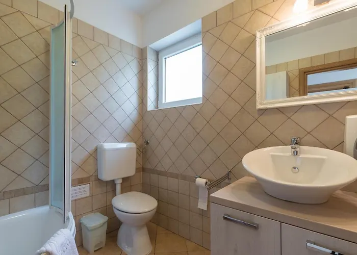 Carpe Diem アパート ツリクヴェニツァ